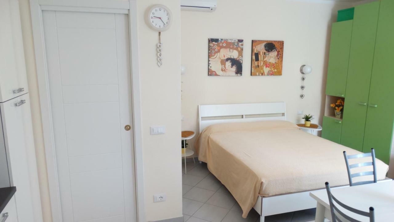 Lusso Accessibile E Servizi Lerici Ngoại thất bức ảnh